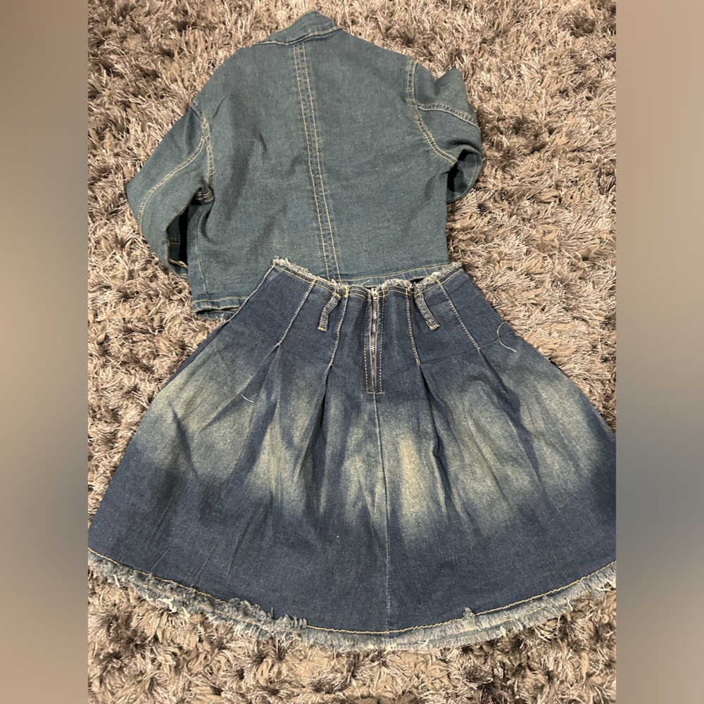 Jean 2pc set - Picture 3 of 5